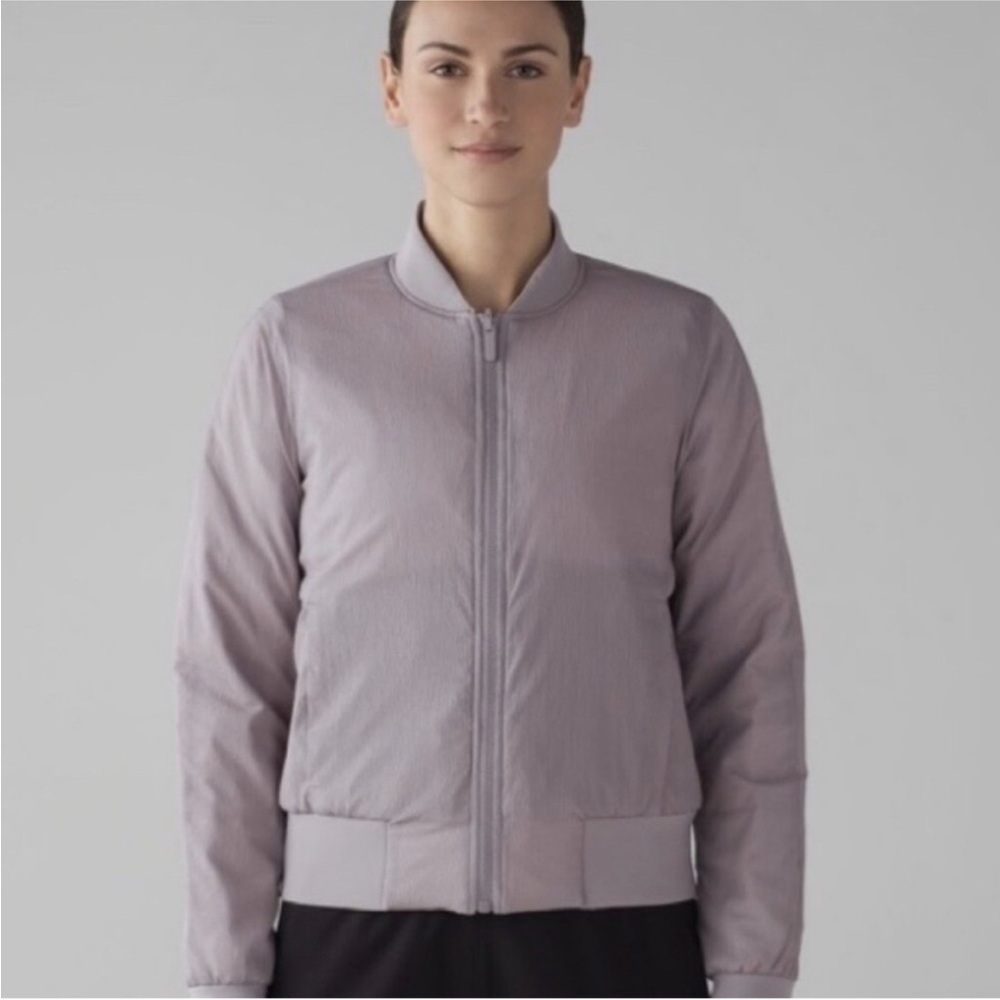 Lululemon Non Stop Reversible Bomber Jacket Size 4 in Silver / Light Lavender